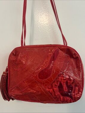 VTG Red Leather Sharif Crossbody Bag with Tassel